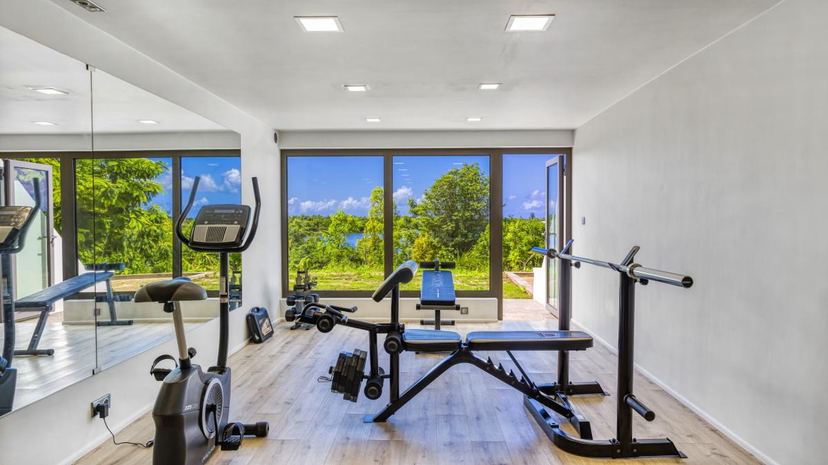 40 Location villa Terres Basses Saint Martin_salle de sport